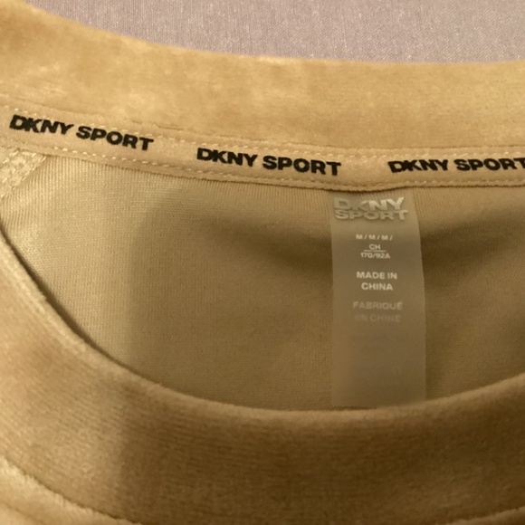 DKNY velour sweatshirt NEW - Picture 3 of 5